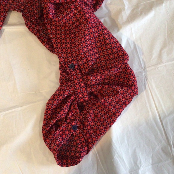 Lucy & Laurel long sleeve Red/Blue-shirt v neck Sleeves can be shorten. - Picture 6 of 7